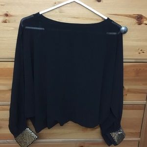 Black F21 top